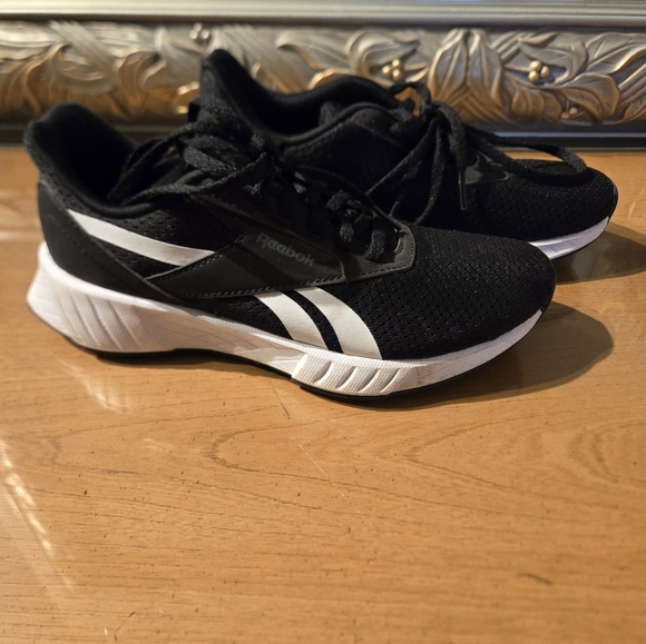 Reebok "Fuel Foam" sz. 6 running shoes - Picture 6 of 12